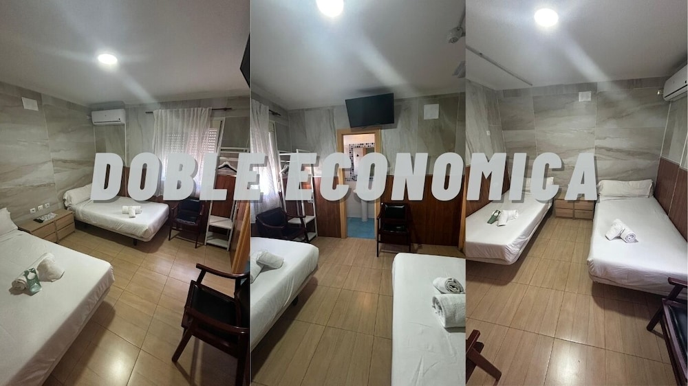Economy Double Room, 2 Twin Beds (1) - Photo 1