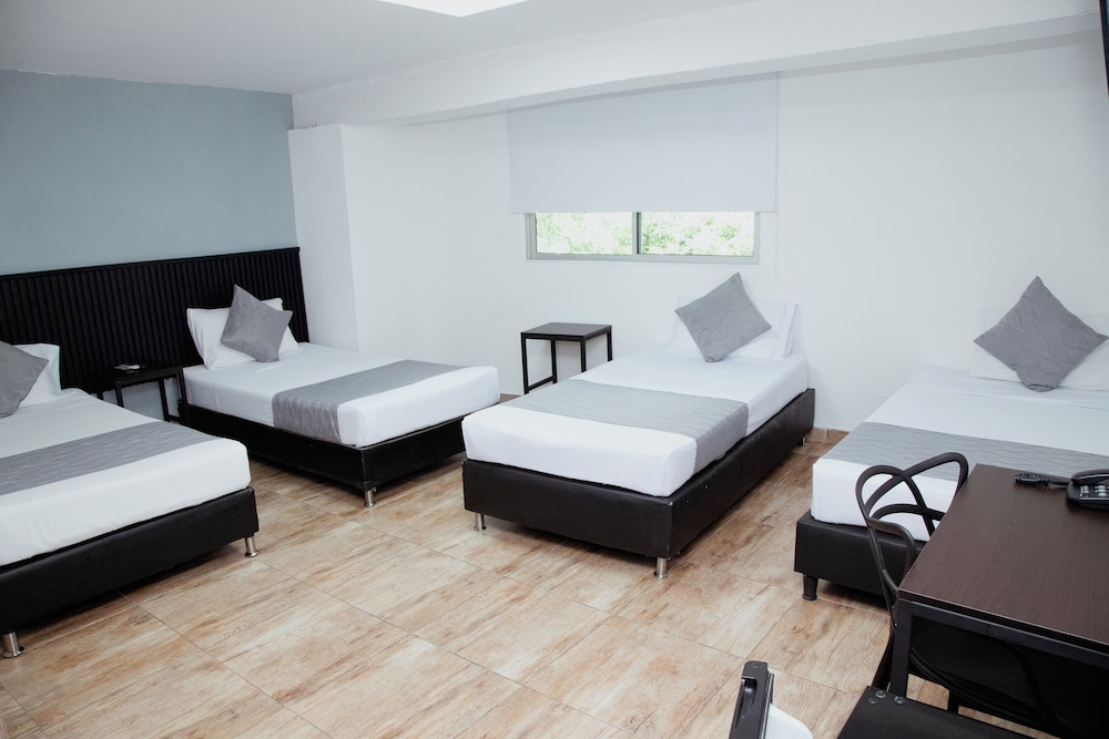 Quadruple Room, 1 Bedroom photo 1