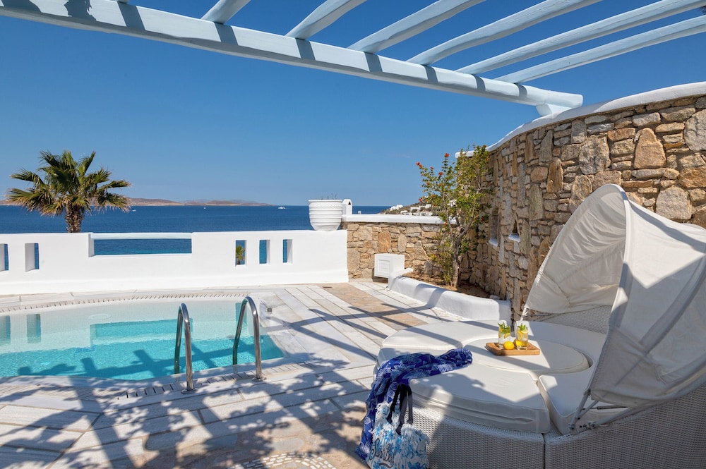 Delos One Bedroom Villa with Private Pool & Sea View - Photo 11