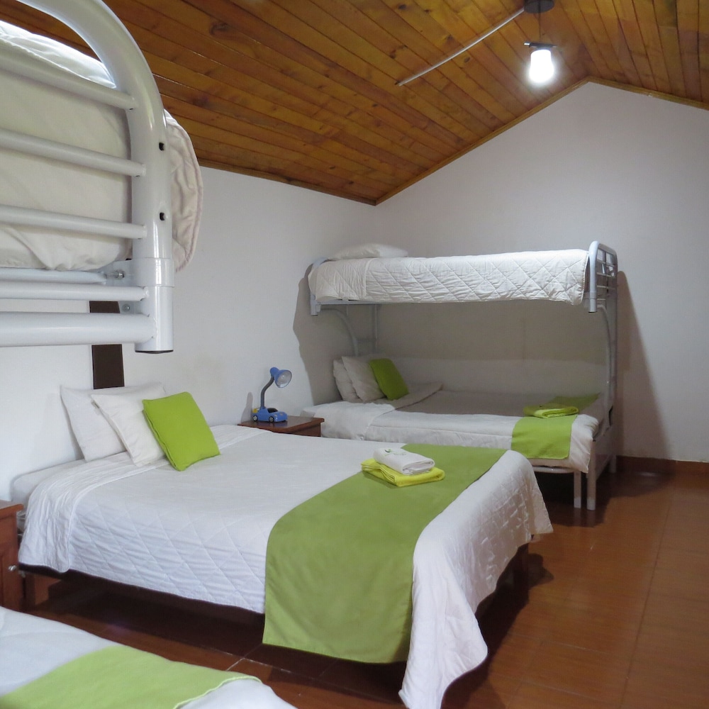 Standard Quadruple Room photo 3