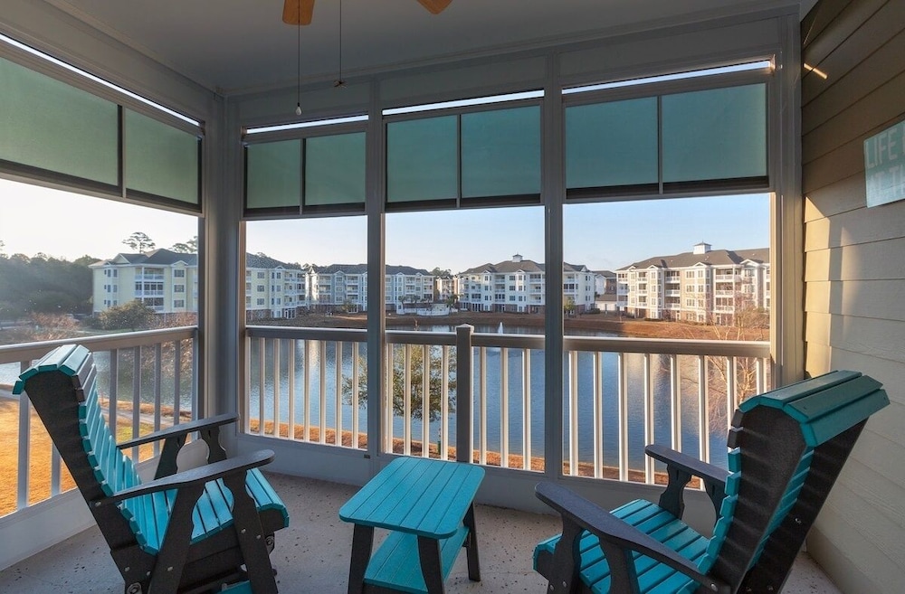 Condo, 3 Bedrooms