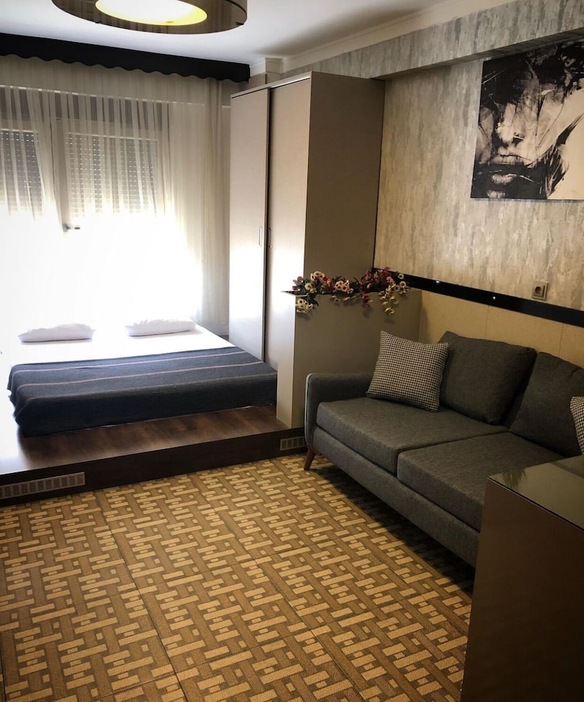 Comfort Apartment photo 1