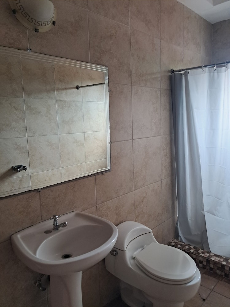 City Room photo 3