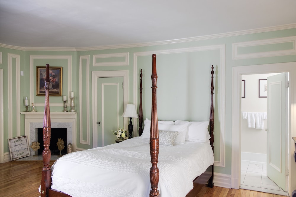 Room (Queen room) photo 1