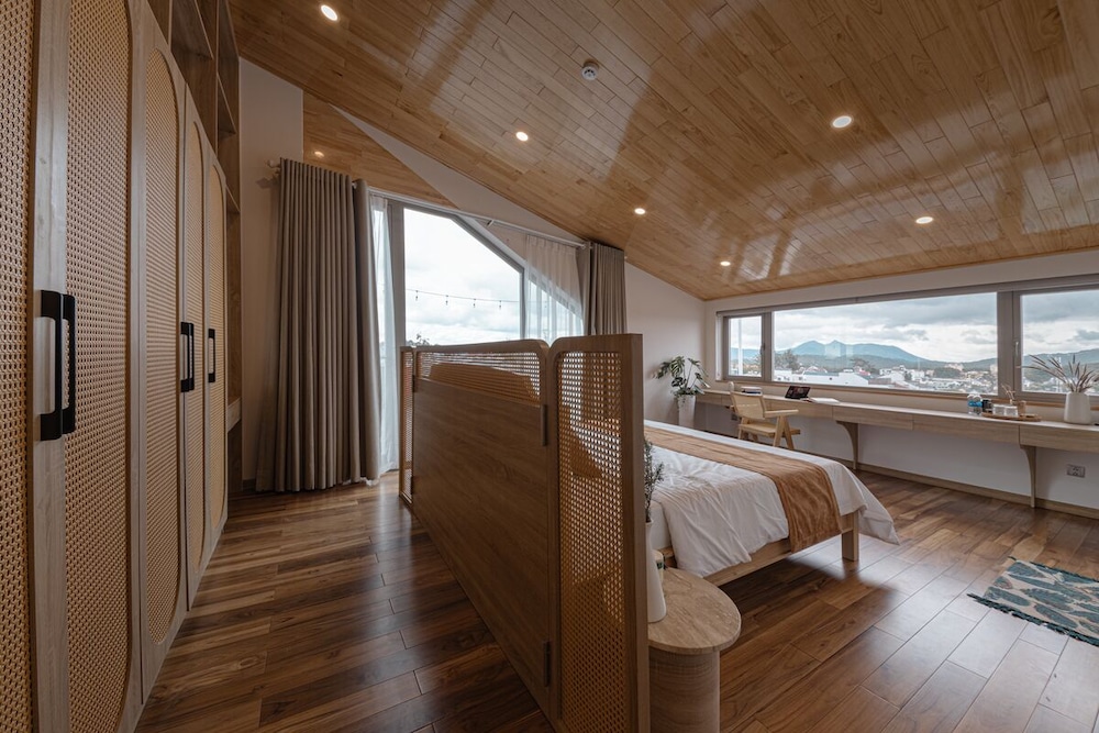 Premier Double Room - Photo 1