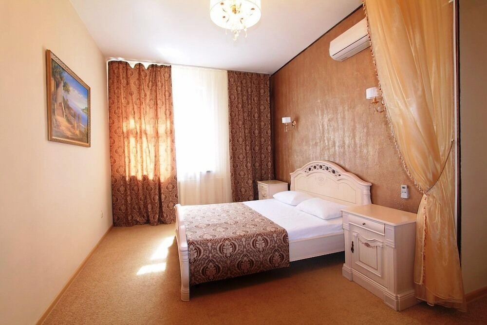 Basic Double Room photo 2