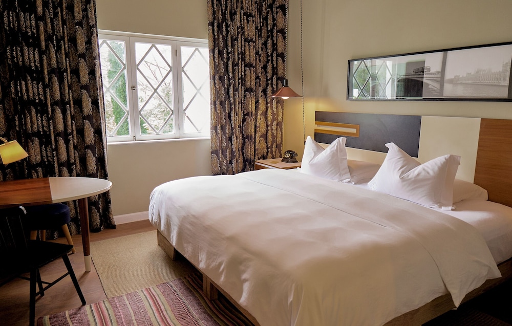 Standard Room, 1 Queen Bed (COSY) photo 3
