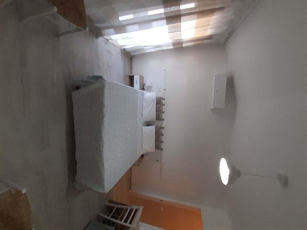 Comfort Room, Valley View photo 3