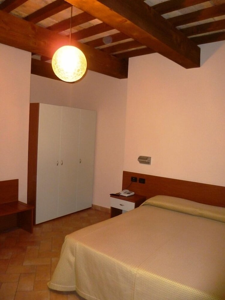 Hotel Santa Chiara, 写真 2