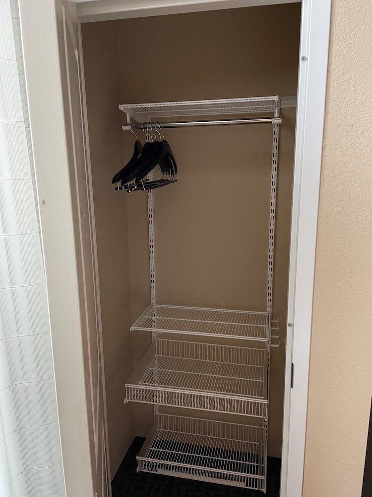 Available room