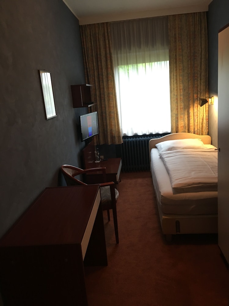 Single Room photo 1