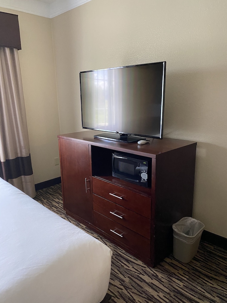 Suite, 1 King Bed with Sofa bed, Non Smoking - Photo 13