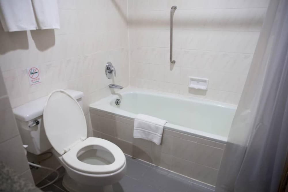 Superior Twin Room - Photo 15