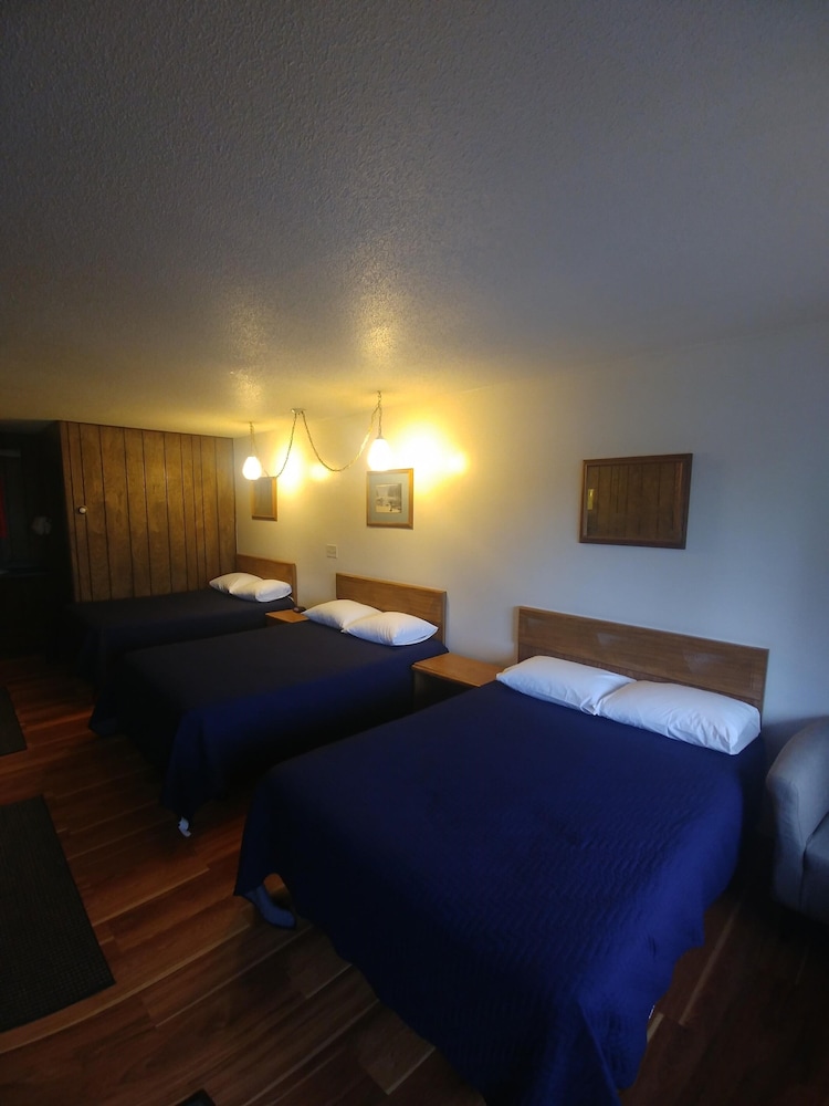 Standard Triple Room photo 1
