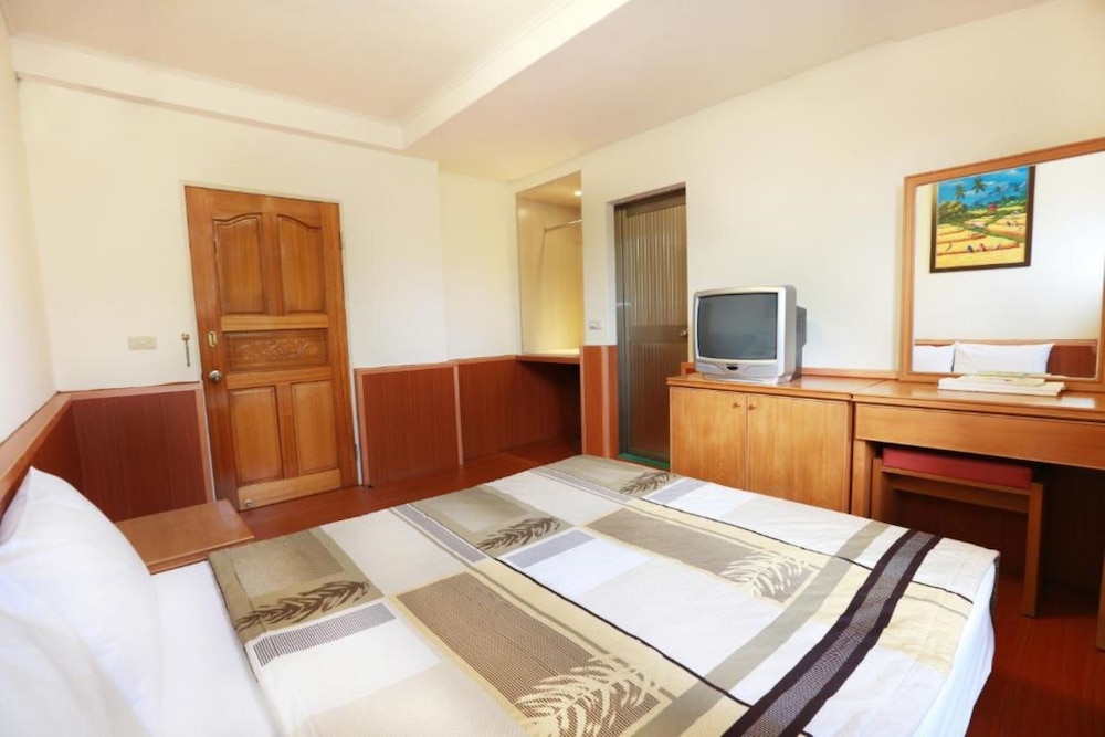 Standard Double Room - Photo 6
