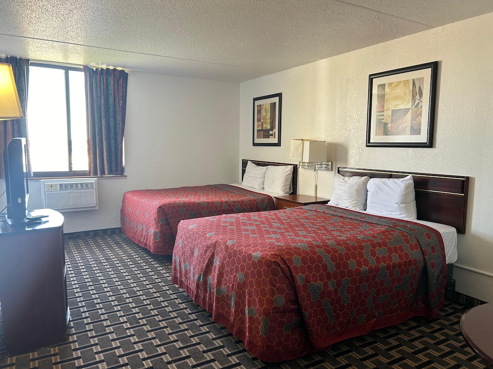 Standard Room, 2 Queen Beds, Smoking