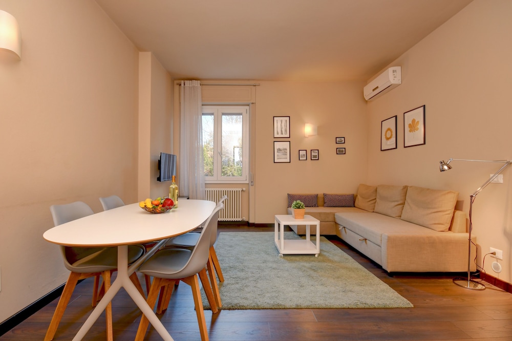 Deluxe Apartment, 2 Bedrooms, 2 Bathrooms, Garden View photo 1