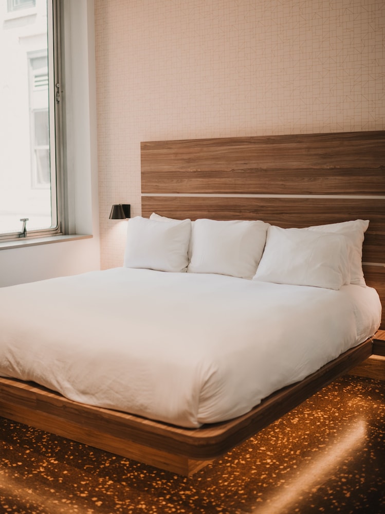 Standard Room, Multiple Beds, Non Smoking