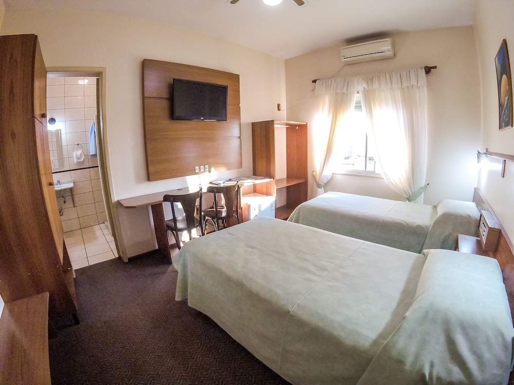 Standard Room photo 1
