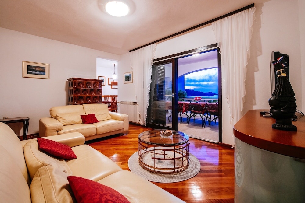 Family House