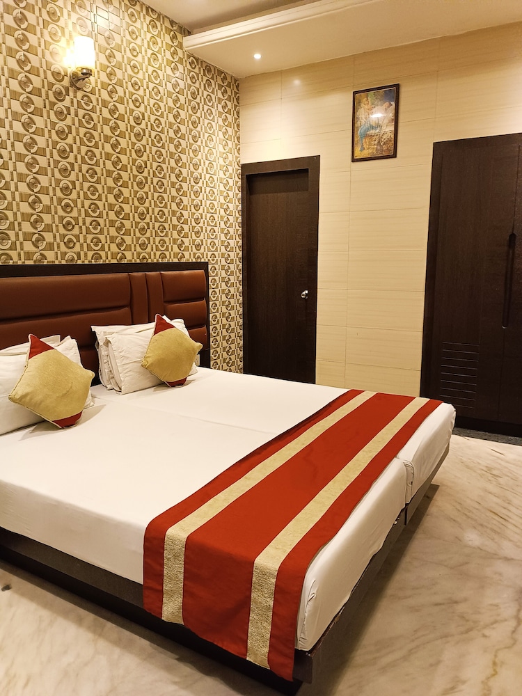 Premium Room - Photo 1