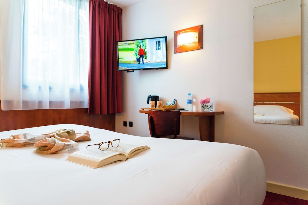 Double Room, 1 King Bed - Photo 1