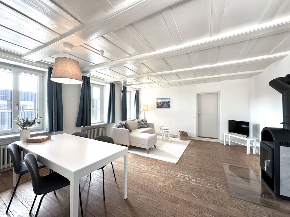 Business Apartment photo 1