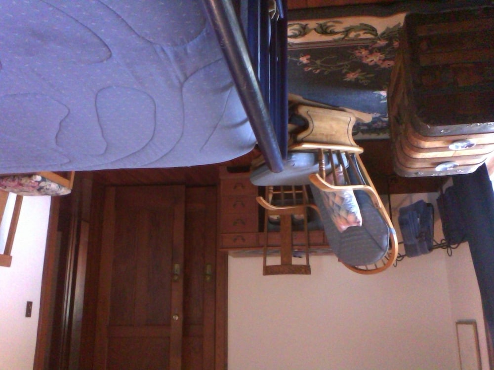 Blue Room photo 2