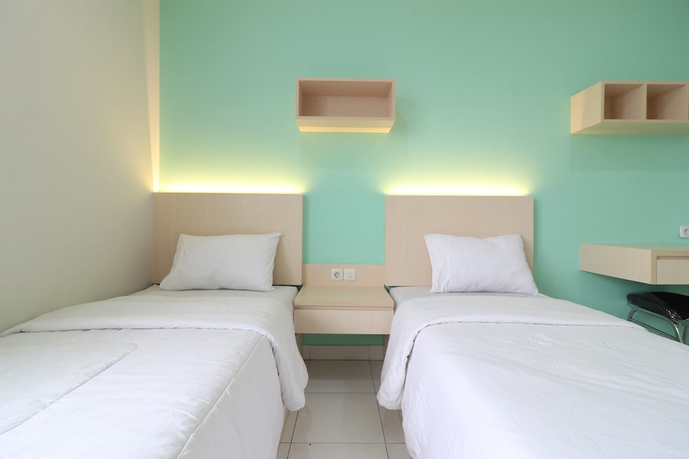 Twin Room - Photo 5