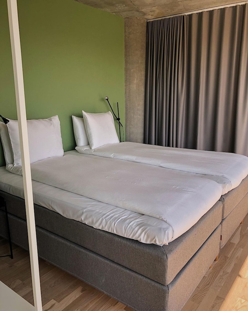 Business Apartment photo 2