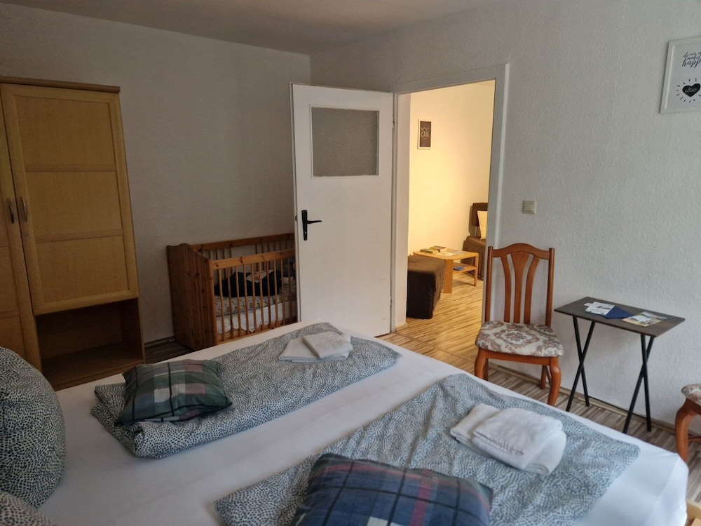 Basic Apartment, Private Bathroom (2) photo 3