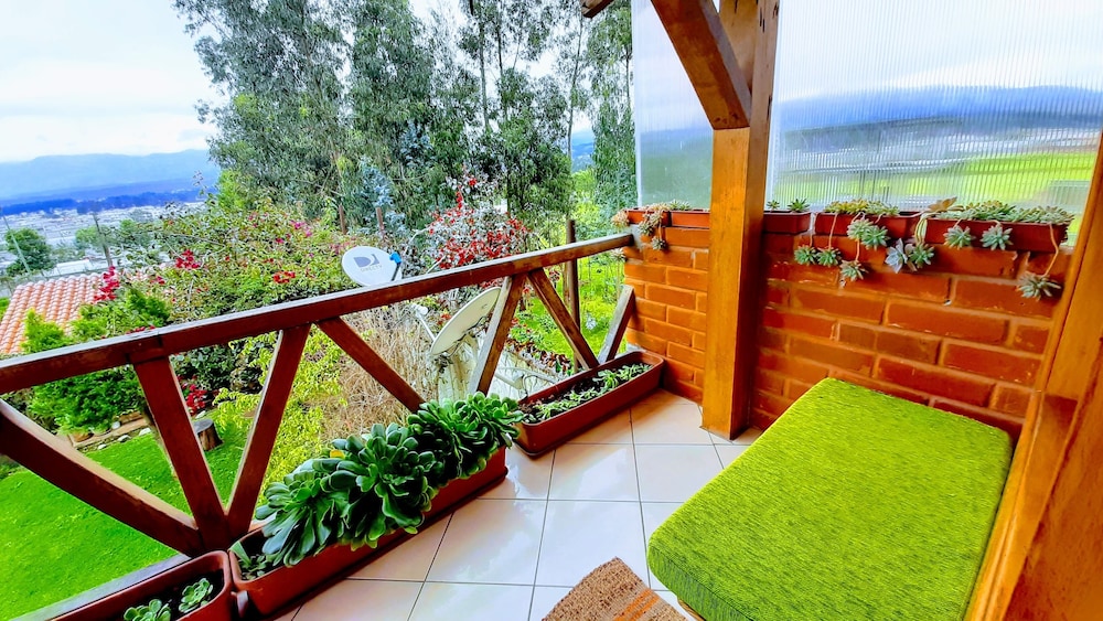 Deluxe Villa, Mountain View photo 2