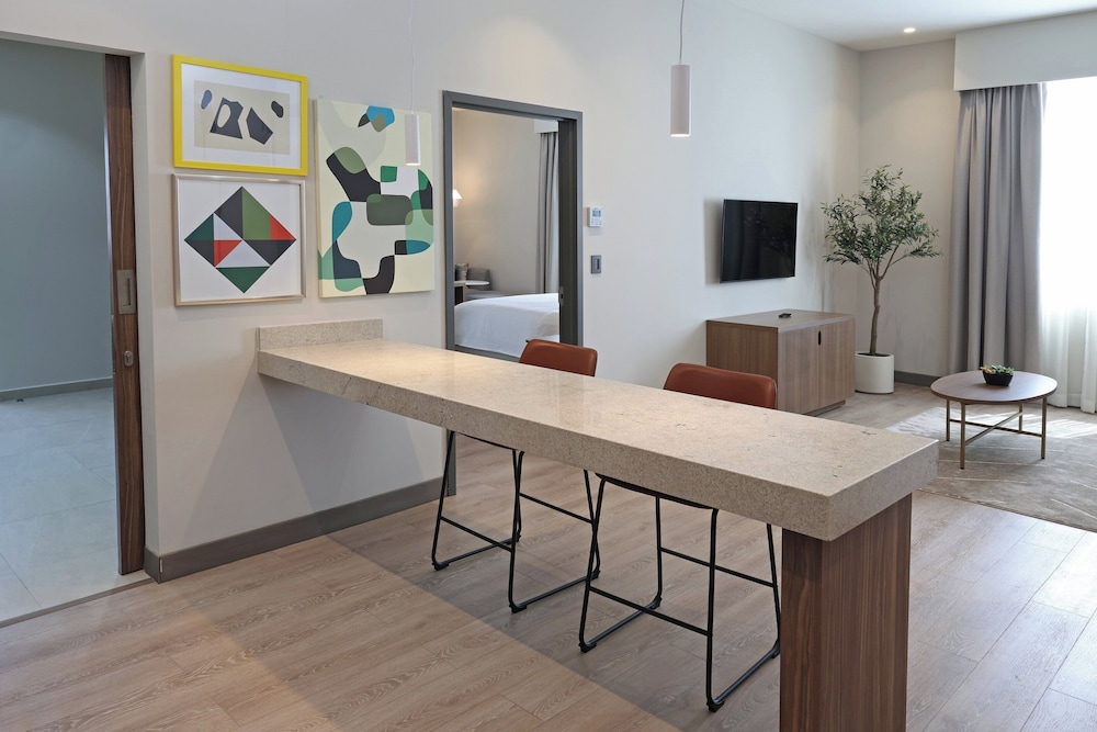 Suite, Multiple Beds - Photo 6
