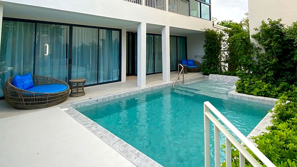 Studio, 2 Bedrooms, Private Pool - Photo 1