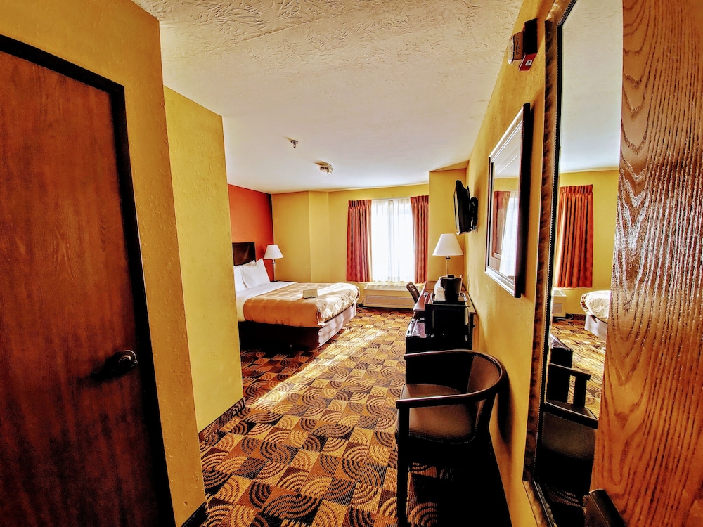 Room, 1 Queen Bed, Accessible, Non Smoking - Photo 1