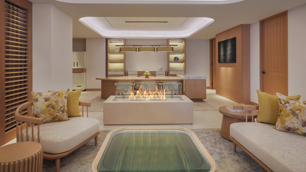Signature Suite