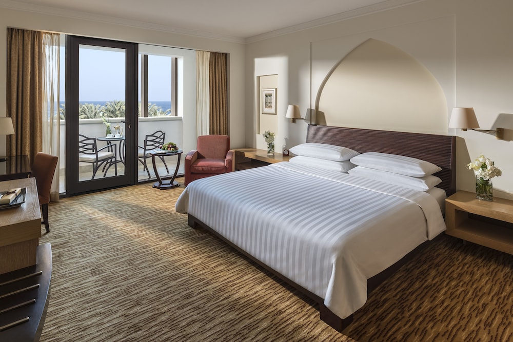Al Bandar Deluxe, Room, 1 King Bed, Sea View - Photo 2
