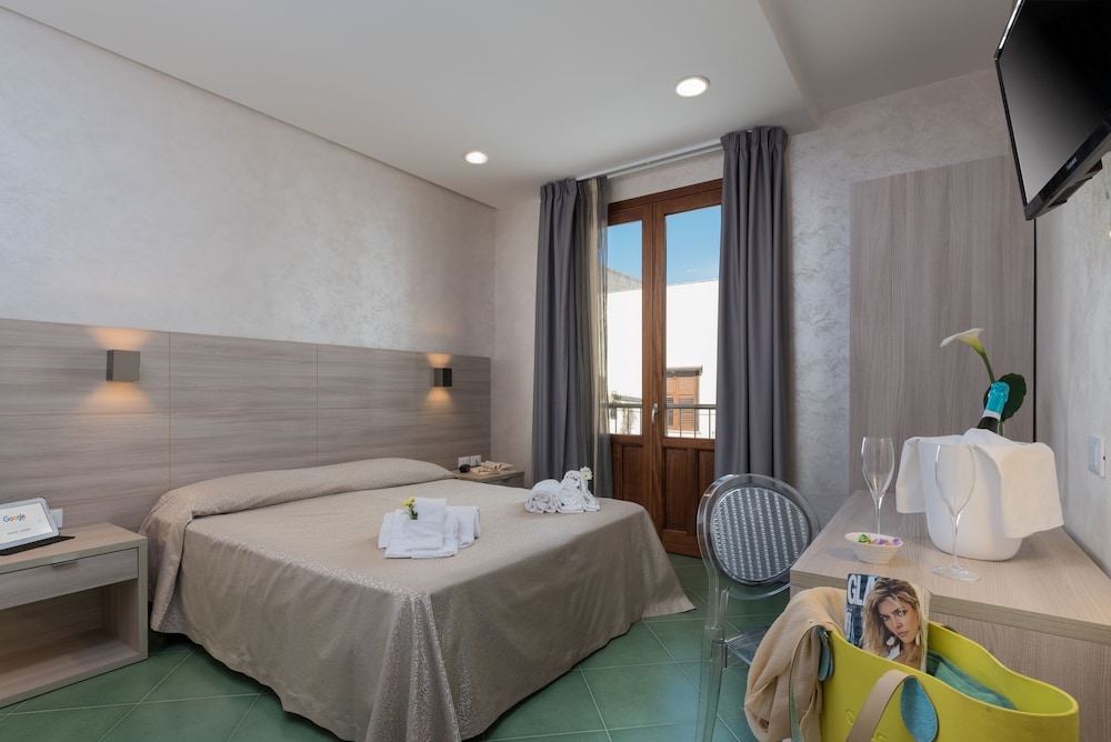 Double Room, Balcony photo 3