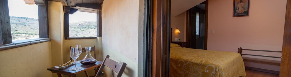 Suite, Jetted Tub photo 2