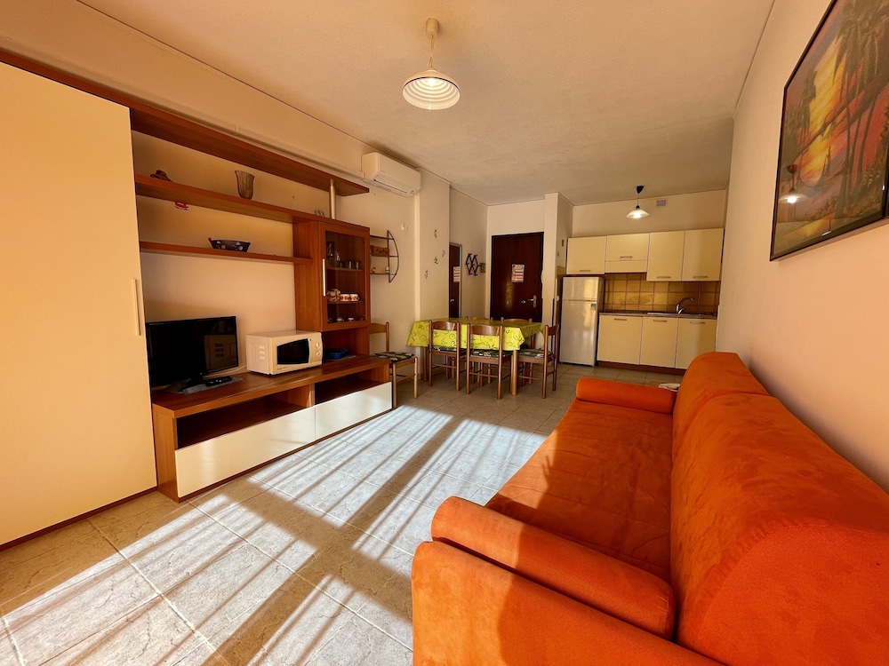 Apartment, 1 Bedroom, Balcony, Garden View