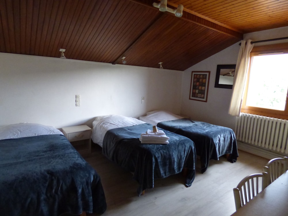 Standard Double Room - Photo 3
