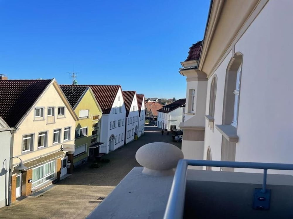Deluxe Double Room, 1 Queen Bed, Non Smoking, City View photo 3