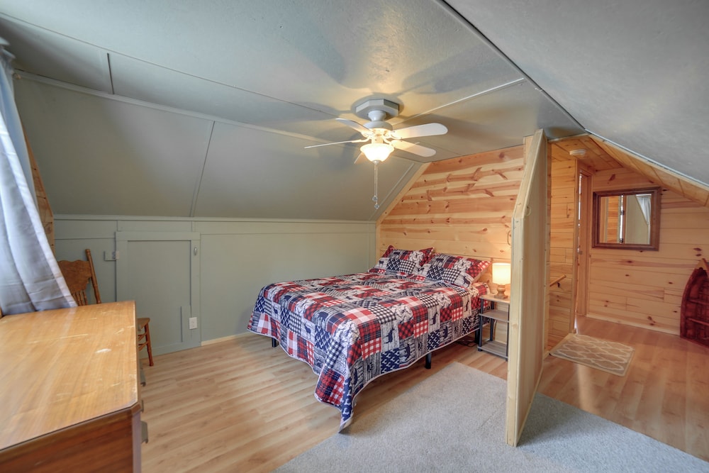 House (2 Bedrooms) photo 3