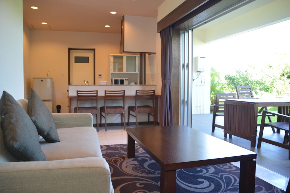 Triple Room with Garden photo 1