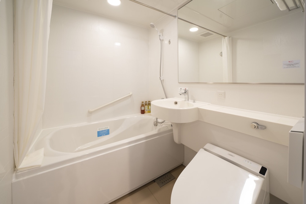 Standard Twin Room - Photo 6