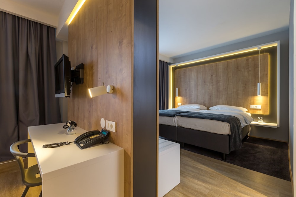 Junior Suite - Photo 8