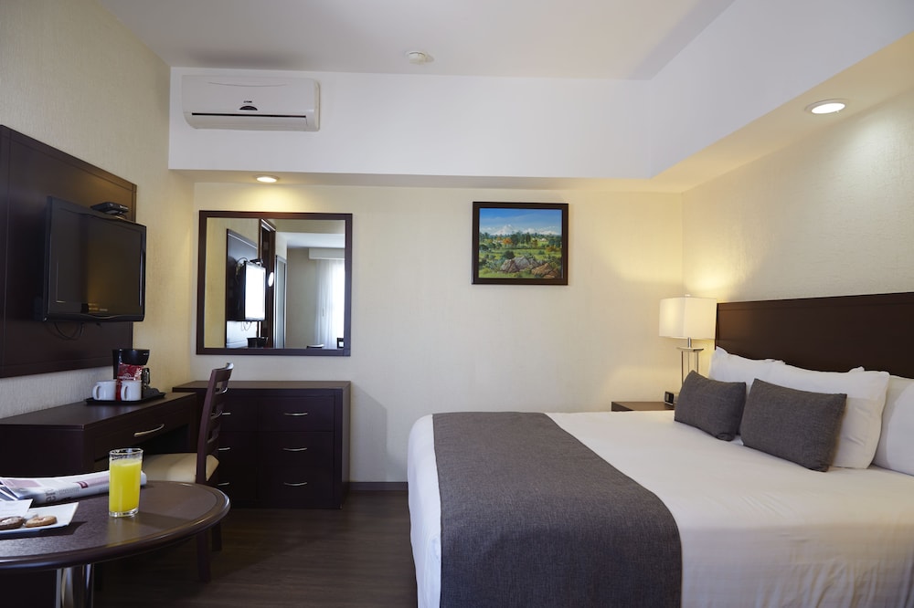 Standard Double Room, 1 King Bed - Photo 2