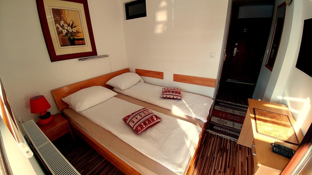 Junior Double Room Single Use, Balcony, Overwater photo 3