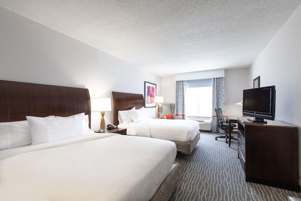Room, 2 Queen Beds, Non Smoking - Photo 1