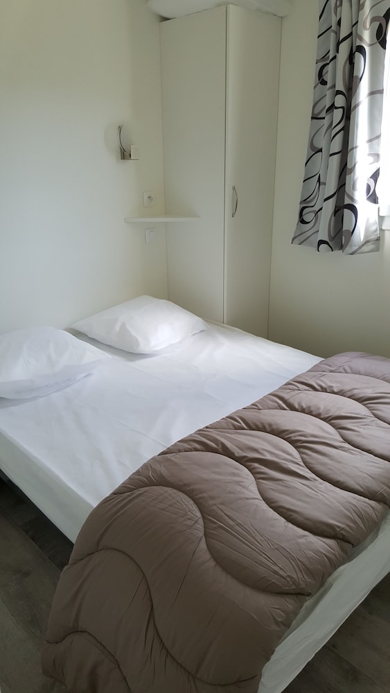 Mobile Home, 1 Bedroom, Non Smoking photo 1